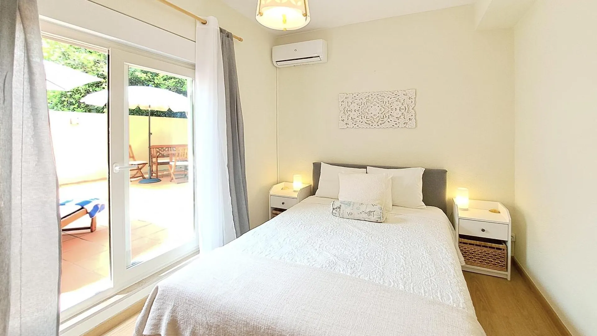 Villa Prana Guest House Portimao 3*,  Portugal