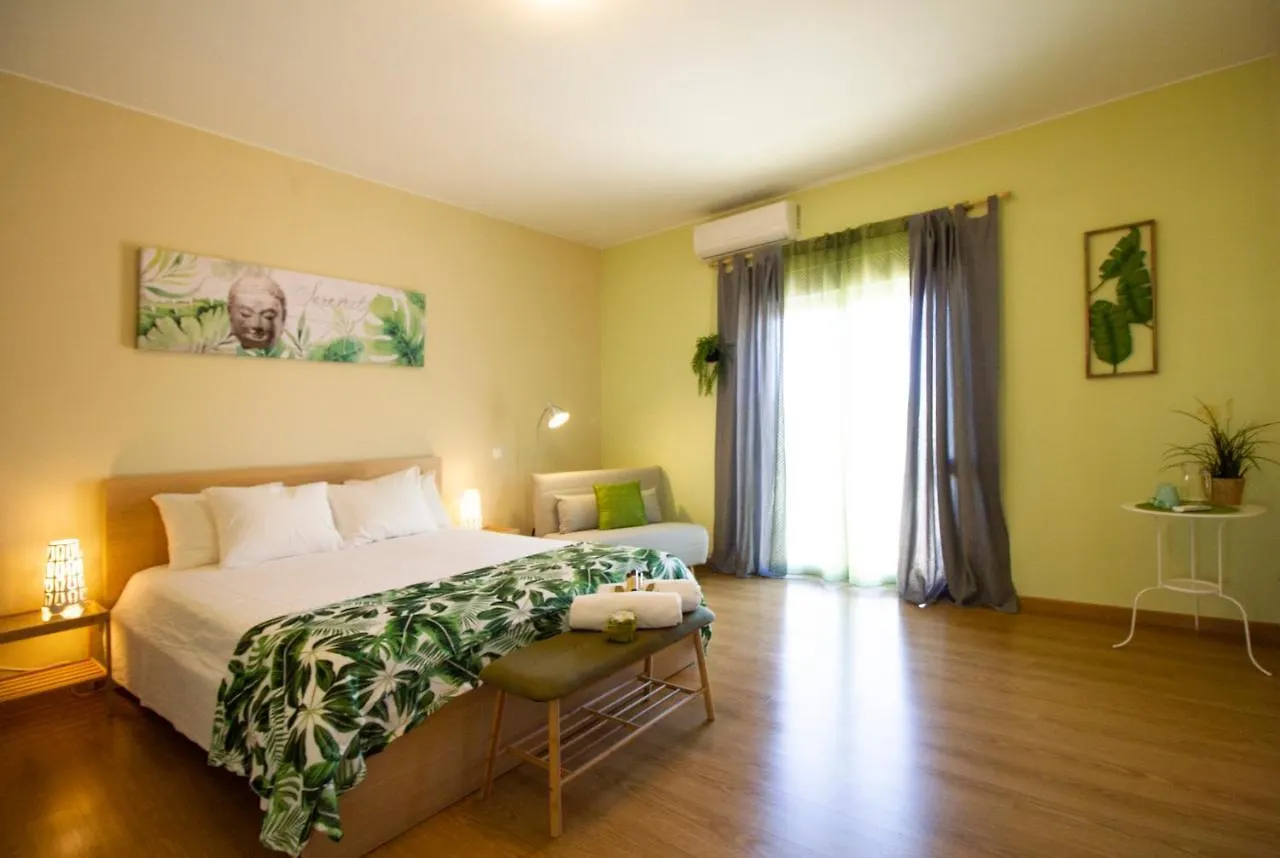 Villa Prana Guest House Portimao 3*,  Portugal